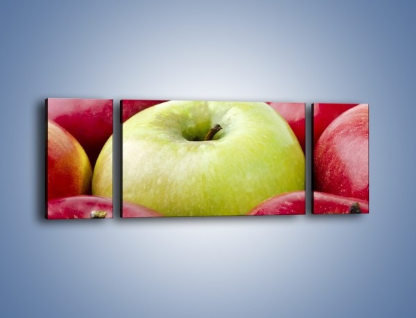 Obraz na płótnie – Zielone wśród czerwonych jabłek – trzyczęściowy JN155W5