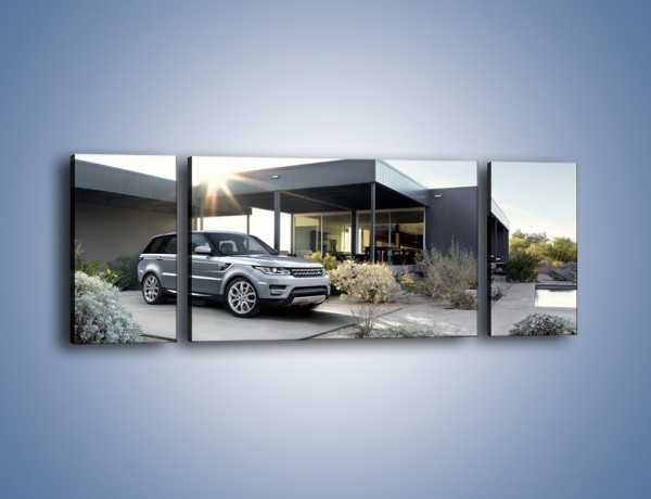 Obraz na płótnie – Range Rover Sport przed domem – trzyczęściowy TM189W5