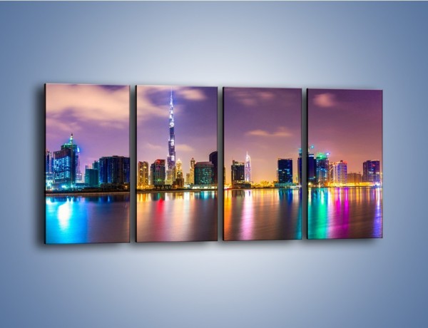 Obraz na płótnie – Światła Dubaju odbite w wodzie – czteroczęściowy AM761W1