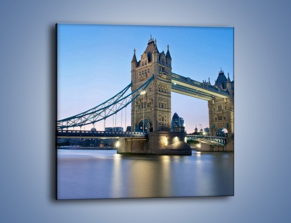 Obraz na płótnie – Tower Bridge o poranku – jednoczęściowy kwadratowy AM143
