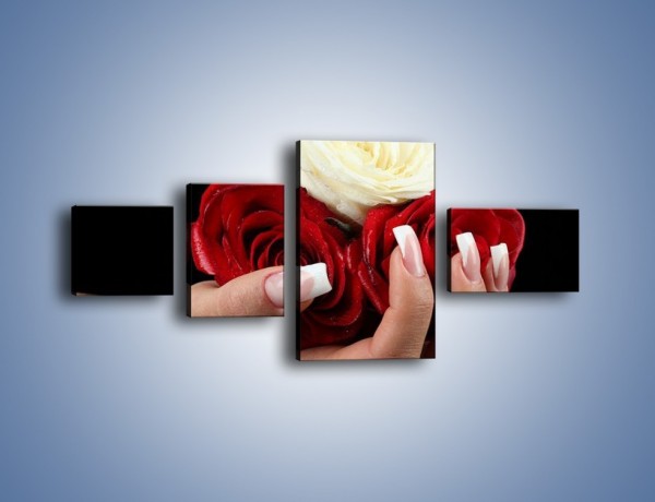Obraz na płótnie – Pełna garść główek róż – czteroczęściowy K025W5