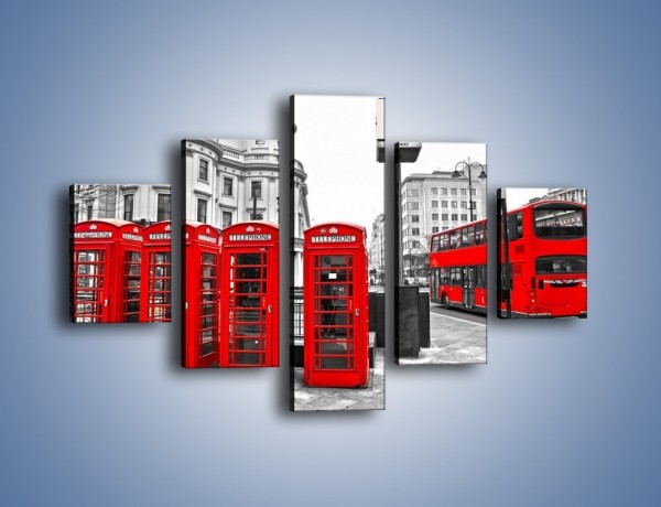 Obraz na płótnie – Czerwony autobus i budki telefoniczne – pięcioczęściowy AM397W1