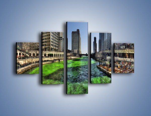 Obraz na płótnie – Chicago River w Dzień św. Patryka – pięcioczęściowy AM605W1