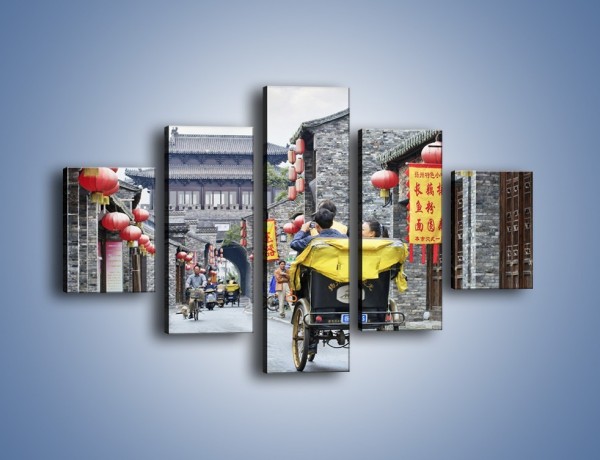 Obraz na płótnie – Podróż rikszą w mieście Zhangjiakou – pięcioczęściowy AM762W1