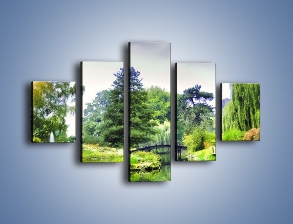 Obraz na płótnie – Drzewka woda i mostek – pięcioczęściowy KN1114W1
