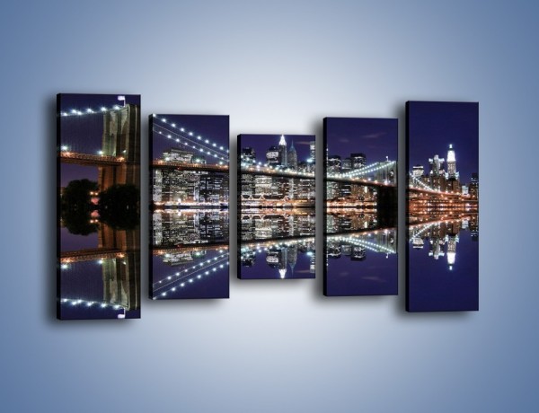 Obraz na płótnie – Most Brookliński w lustrzanym odbiciu wody – pięcioczęściowy AM067W2