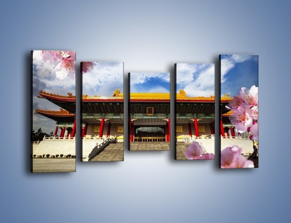 Obraz na płótnie – Azjatycka architektura z kwiatami – pięcioczęściowy AM298W2