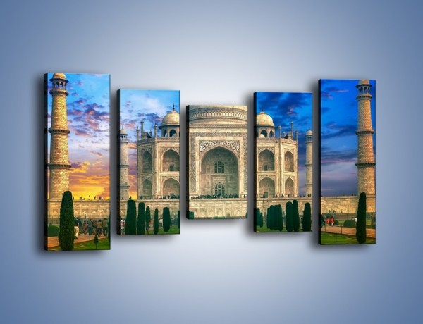 Obraz na płótnie – Tadź Mahal pod niebieskim niebem – pięcioczęściowy AM466W2