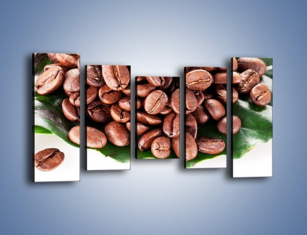 Obraz na płótnie – Ziarna kawy na liściu – pięcioczęściowy JN419W2