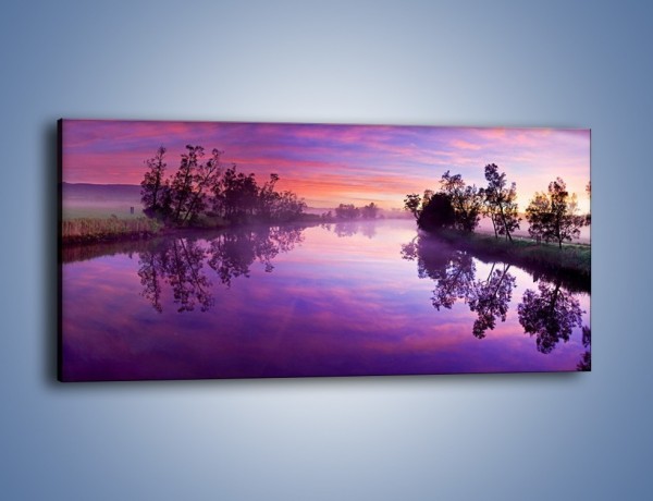 Obraz na płótnie – Fiolet w wodzie i na niebie – jednoczęściowy panoramiczny KN1046