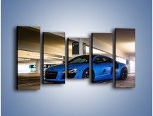 Obraz na płótnie – Audi R8 – pięcioczęściowy TM180W2