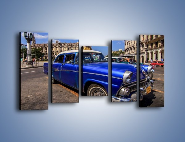 Obraz na płótnie – Klasyczna taksówka na kubańskiej ulicy – pięcioczęściowy TM239W2