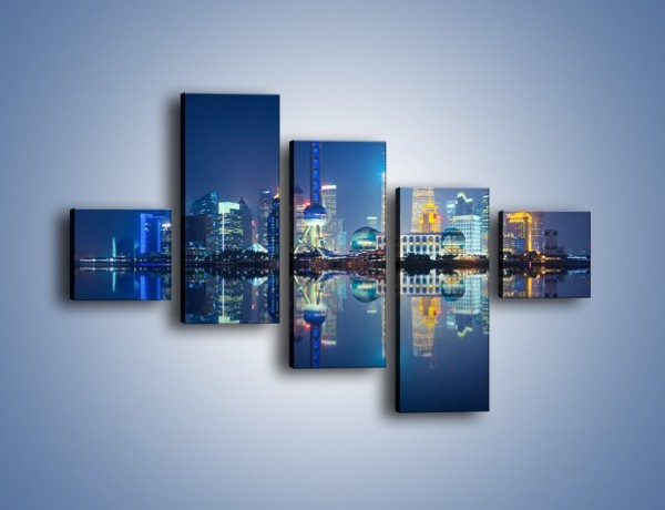 Obraz na płótnie – Wieżowce Szanghaju w odbiciu wody – pięcioczęściowy AM461W3