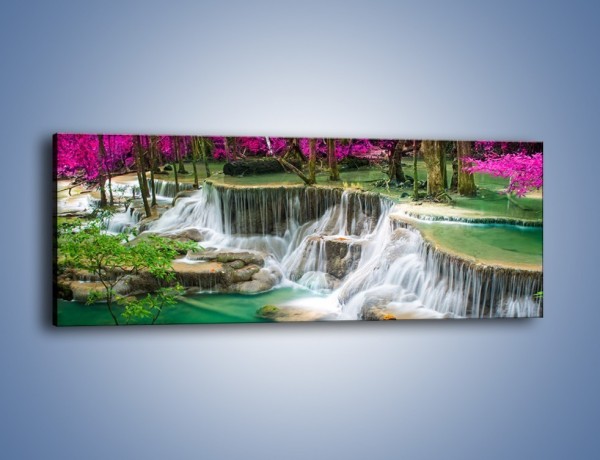 Obraz na płótnie – Purpurowy las i wodospad – jednoczęściowy panoramiczny KN1099