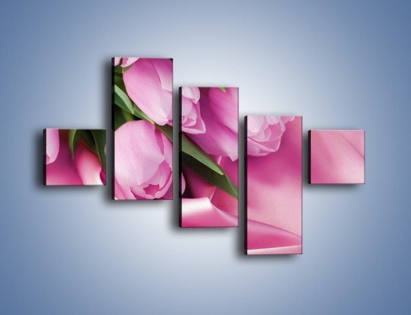 Obraz na płótnie – Atłas wśród tulipanów – pięcioczęściowy K152W3