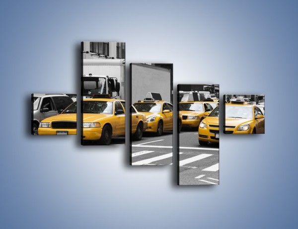 Obraz na płótnie – Amerykańskie taksówki w korku ulicznym – pięcioczęściowy TM219W3