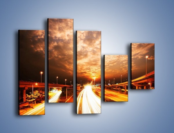 Obraz na płótnie – Oświetlona autostrada w ruchu – pięcioczęściowy AM021W4