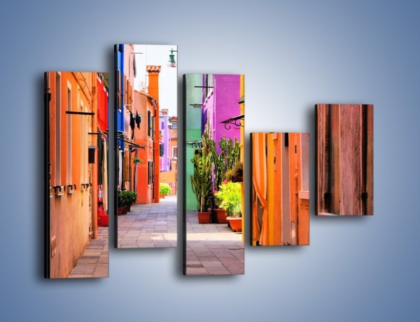 Obraz na płótnie – Kolorowa uliczka we włoskim Burano – pięcioczęściowy AM509W4