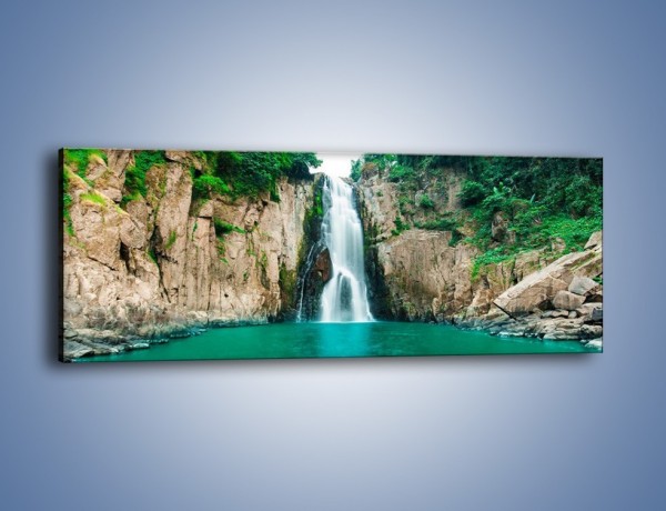 Obraz na płótnie – Skok ze skarpy do wody – jednoczęściowy panoramiczny KN1184A