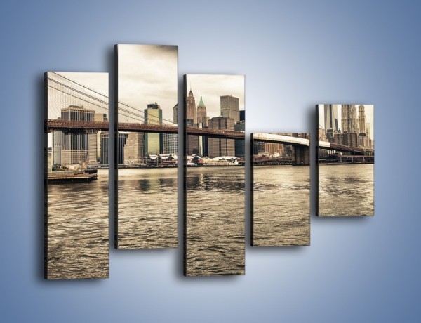 Obraz na płótnie – Most Brookliński w pochmurny dzień – pięcioczęściowy AM737W4