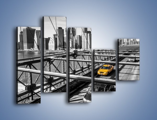 Obraz na płótnie – Taksówka na nowojorskim moście – pięcioczęściowy TM224W4