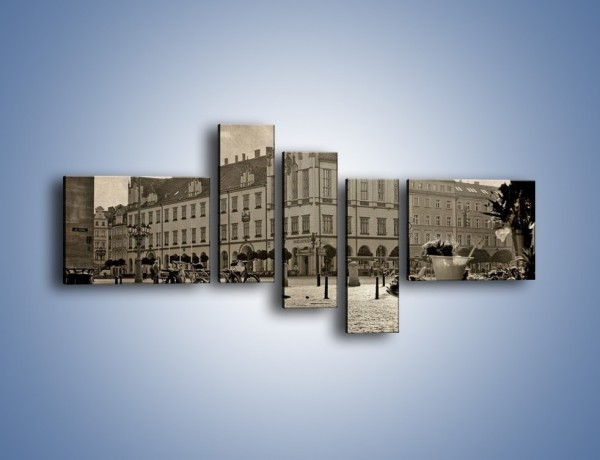 Obraz na płótnie – Rynek Starego Miasta w stylu vintage – pięcioczęściowy AM138W5