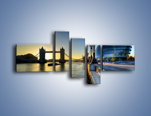 Obraz na płótnie – Londyński Tower Bridge – pięcioczęściowy AM348W5