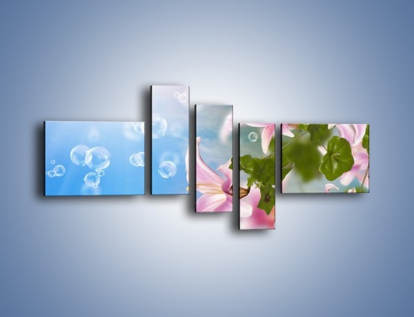 Obraz na płótnie – Mydlane bańki nad kwiatami – pięcioczęściowy K669W5
