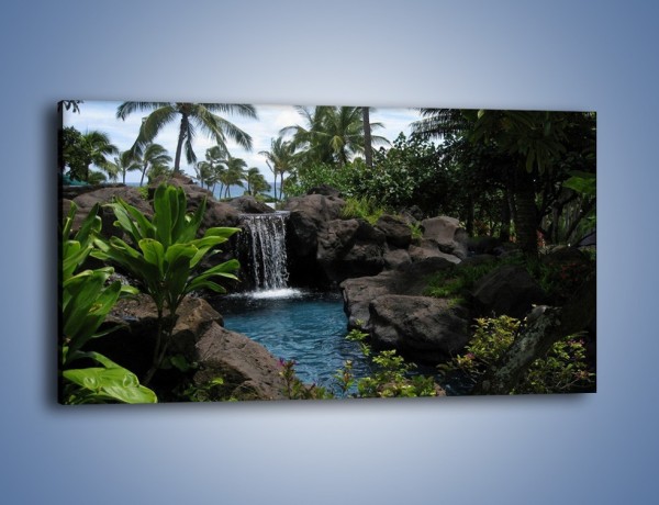 Obraz na płótnie – Wodospad wśród palm – jednoczęściowy panoramiczny KN208