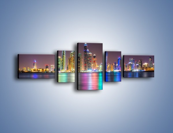 Obraz na płótnie – Kolorowe drapacze chmur w Dubaju – pięcioczęściowy AM724W6