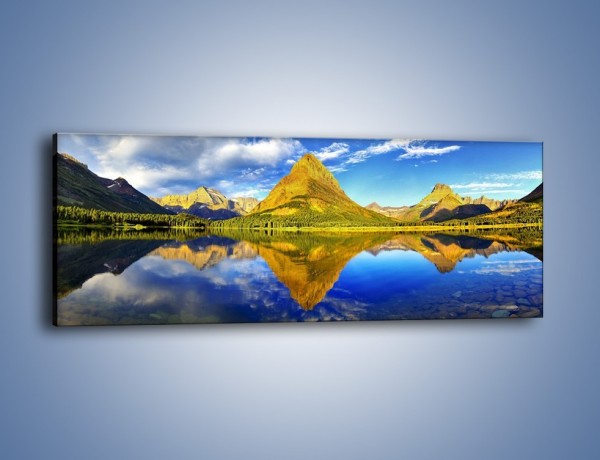 Obraz na płótnie – Górskie piramidy w wodnym lustrze – jednoczęściowy panoramiczny KN254