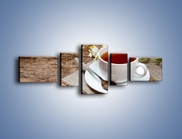 Obraz na płótnie – Herbata wśród stokrotek – pięcioczęściowy JN413W6