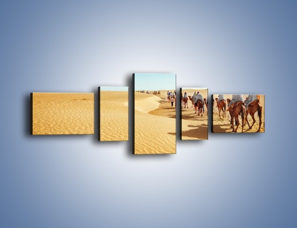 Obraz na płótnie – Szła karawana przez pustynię – pięcioczęściowy KN1173AW6
