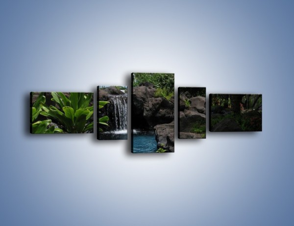 Obraz na płótnie – Wodospad wśród palm – pięcioczęściowy KN208W6