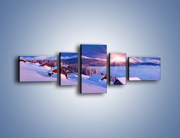 Obraz na płótnie – W górskiej chatce zimą – pięcioczęściowy KN977W6