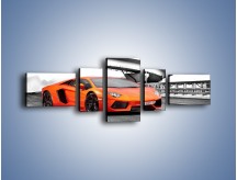 Obraz na płótnie – Lamborghini Aventador na szarym tle – pięcioczęściowy TM237W6