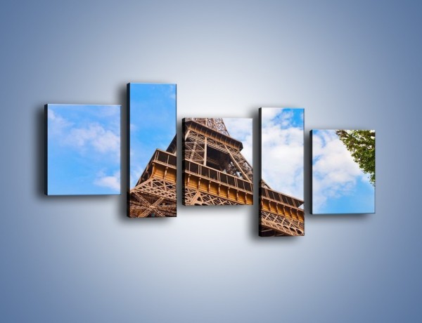 Obraz na płótnie – Wieża Eiffla pod chmurkami – pięcioczęściowy AM173W7