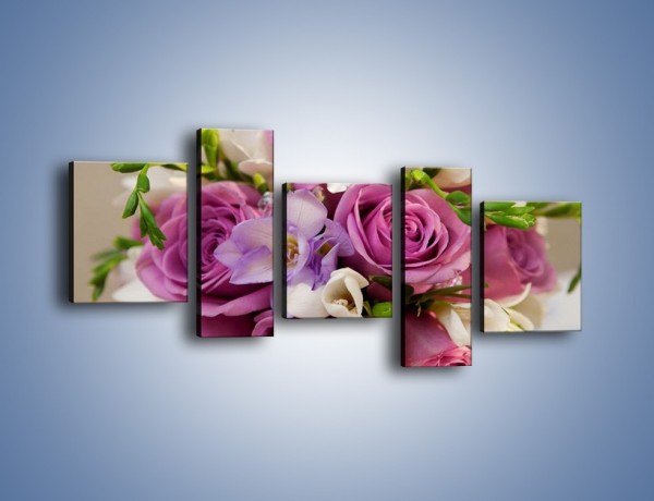 Obraz na płótnie – Piękna wiązanka z lila róż – pięcioczęściowy K034W7