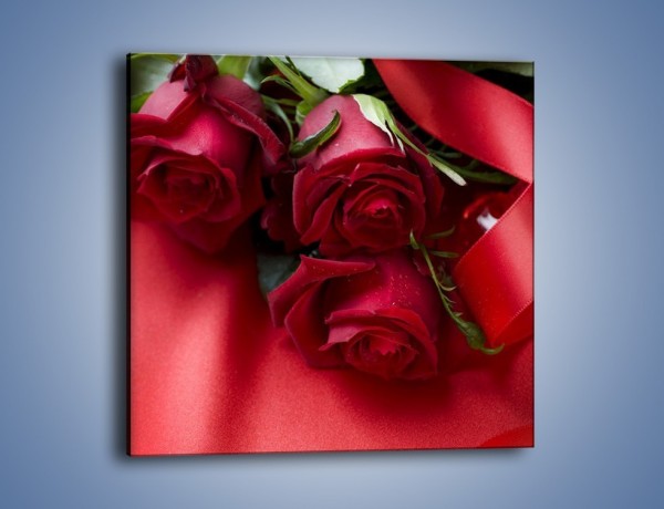 Obraz na płótnie – Róże na niejedną okazję – jednoczęściowy kwadratowy K496