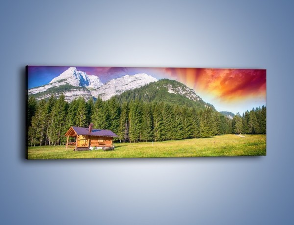 Obraz na płótnie – Mały domek w górach – jednoczęściowy panoramiczny KN951