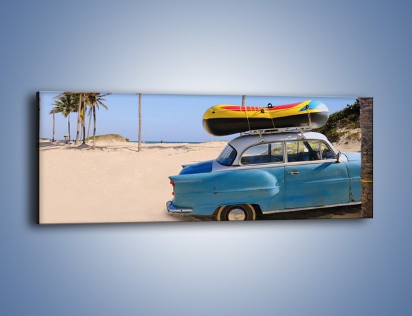 Obraz na płótnie – Zabytkowy samochód na kubańskiej plaży – jednoczęściowy panoramiczny TM021