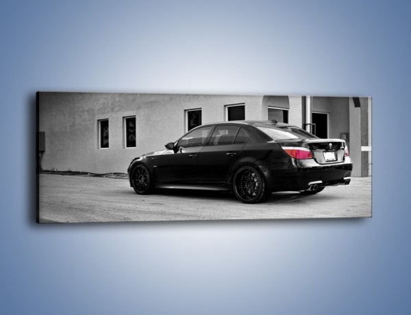 Obraz na płótnie – BMW M5 E61 – jednoczęściowy panoramiczny TM135