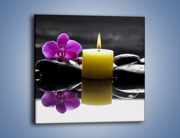 Obraz na płótnie – Świeca przed kwiatem – jednoczęściowy kwadratowy K956