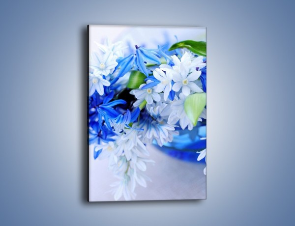 Obraz na płótnie – Kwiaty w kolorze zimy – jednoczęściowy prostokątny pionowy K190