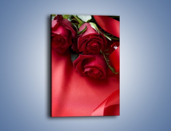 Obraz na płótnie – Róże na niejedną okazję – jednoczęściowy prostokątny pionowy K496