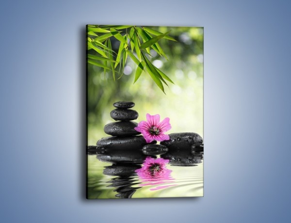 Obraz na płótnie – Odbicie kwiatuszka w wodzie – jednoczęściowy prostokątny pionowy K647
