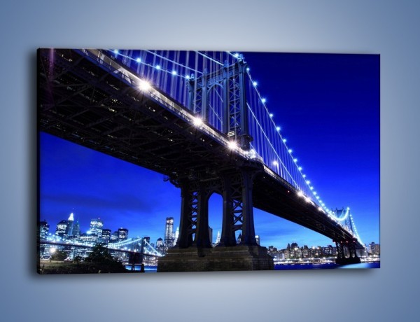 Obraz na płótnie – Oświetlony most wieczorem – jednoczęściowy prostokątny poziomy AM003