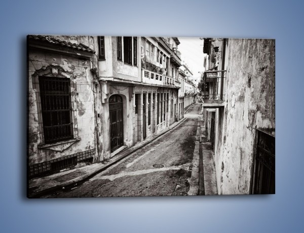 Obraz na płótnie – Urokliwa uliczka w starej części miasta – jednoczęściowy prostokątny poziomy AM124