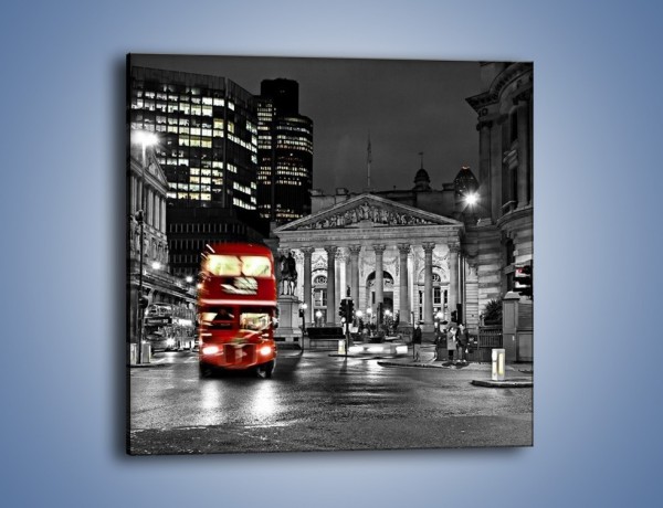 Obraz na płótnie – Czerwony autobus w Londynie – jednoczęściowy kwadratowy AM395