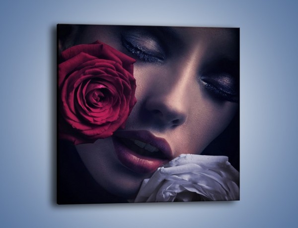 Obraz na płótnie – Kobieta i róże – jednoczęściowy kwadratowy L040